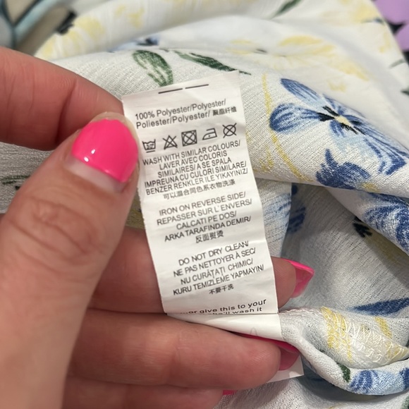 Missguided Off The Shoulder Floral Puffball Sleeve Top - Picture 12 of 12